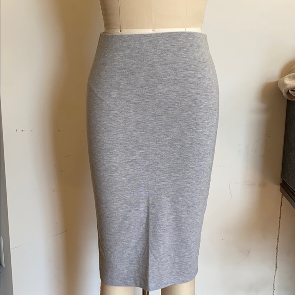 MIDI SKIRT